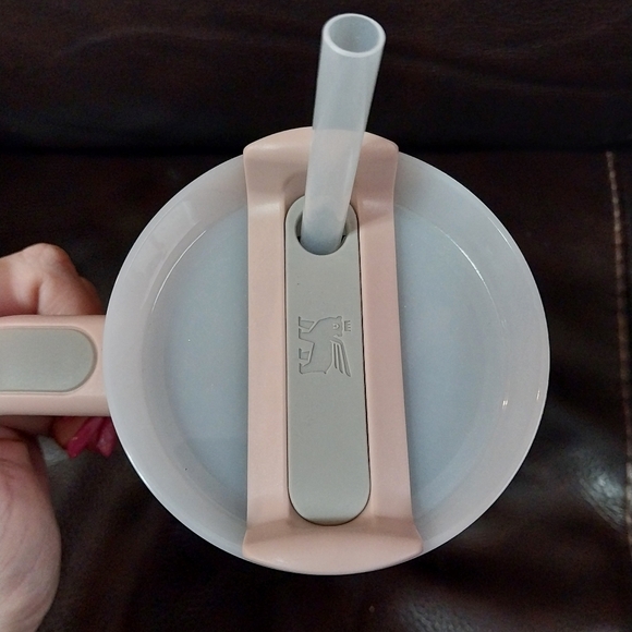 Stanley Pink Dusk 30oz cup - Picture 3 of 4